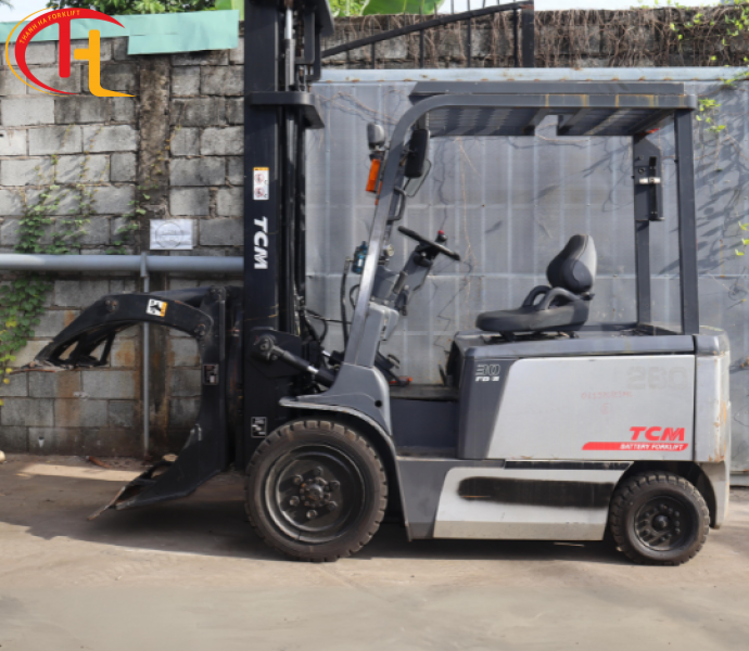 XE NÂNG ĐIỆN KẸP TRÒN 3 TẤN TCM