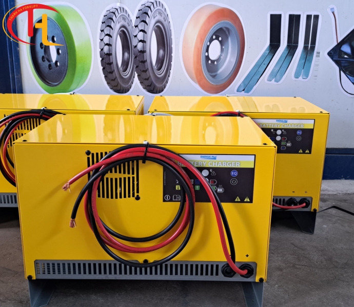 Máy sạc bình điện 48V-120A dành cho xe nâng