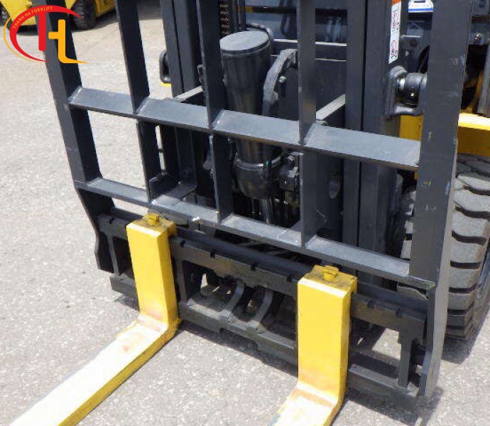 BÁN VÀ CHO THUÊ XE NÂNG ĐIỆN KOMATSU FE 2,5 TẤN