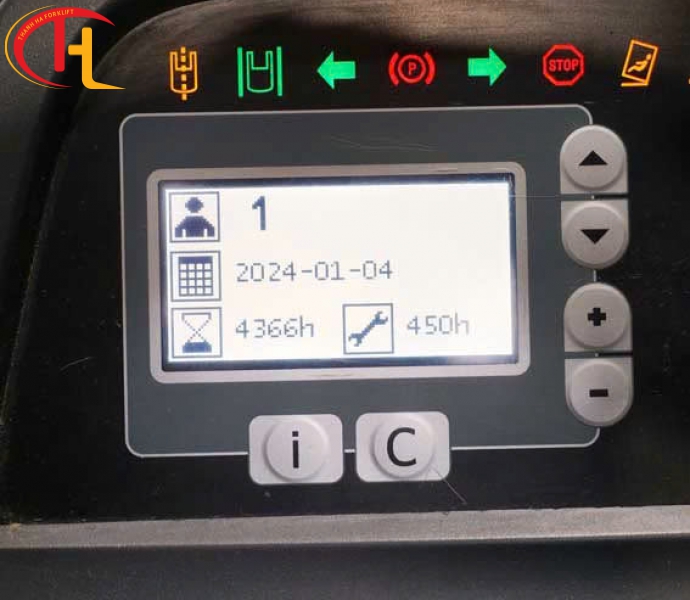 XE NÂNG CAO BT 1600KG NGỒI NGANG LÁI