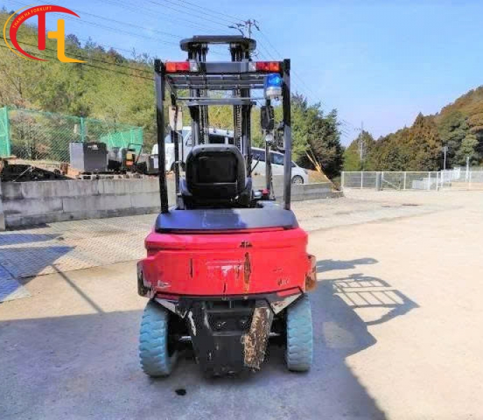Xe nâng điện 4 bánh NICHIYU - 1,5 tấn