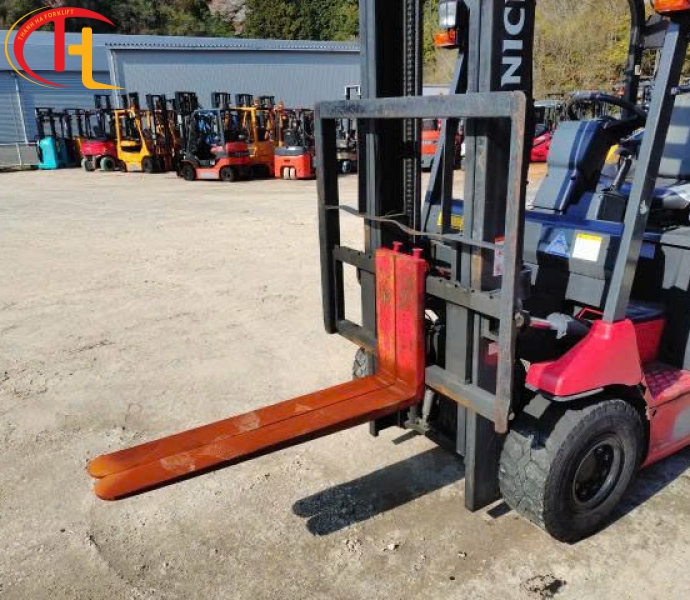 Xe nâng điện 2 tấn - Mitsubishi  FB20PN-77-400 